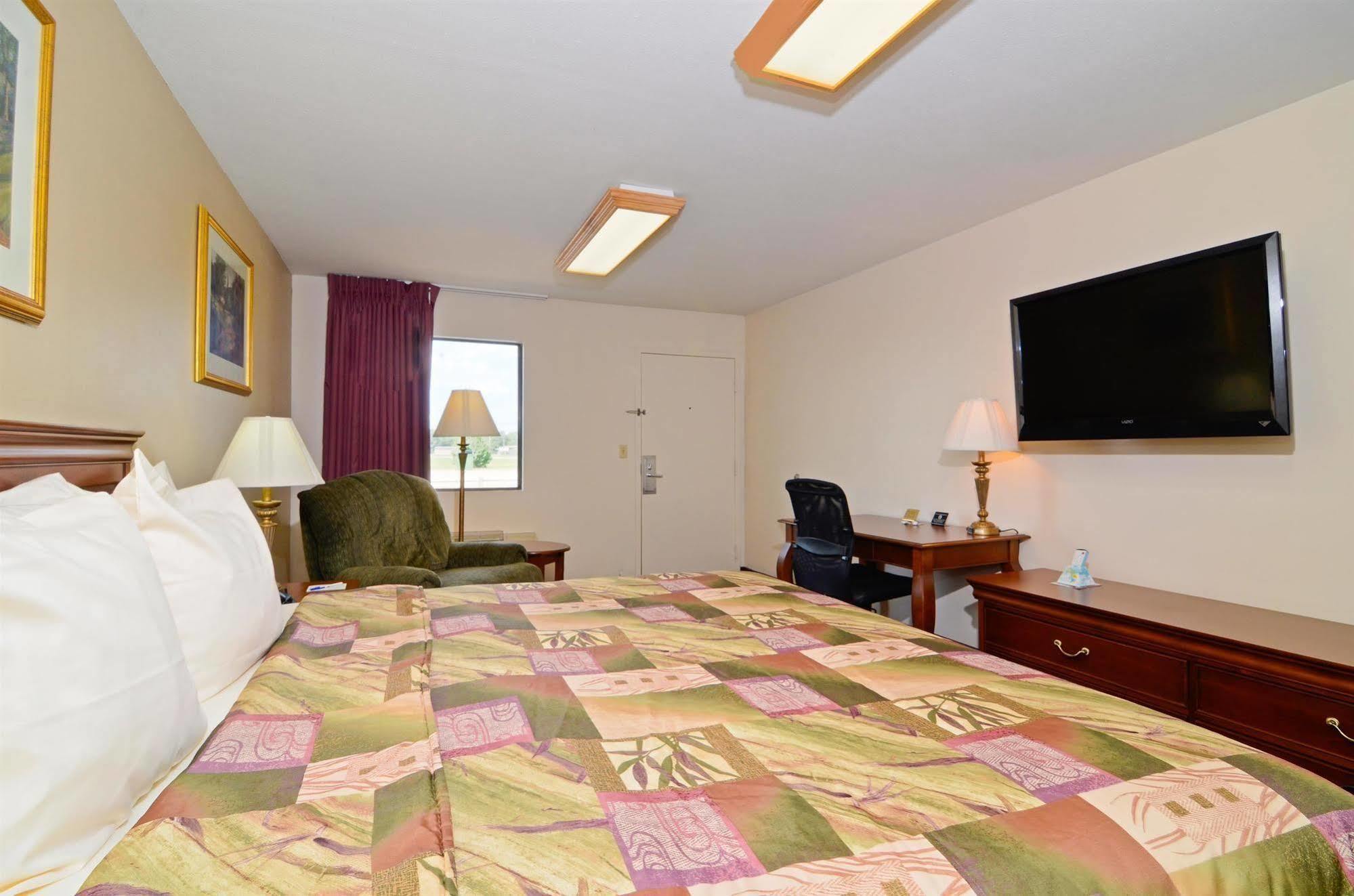 Super 8 By Wyndham Mcgehee McGehee Quarto foto
